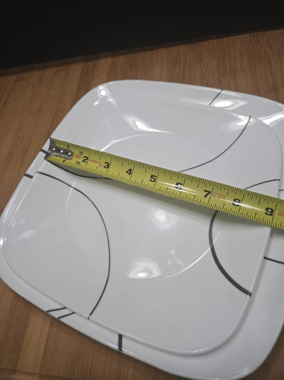 Corelle simple lines